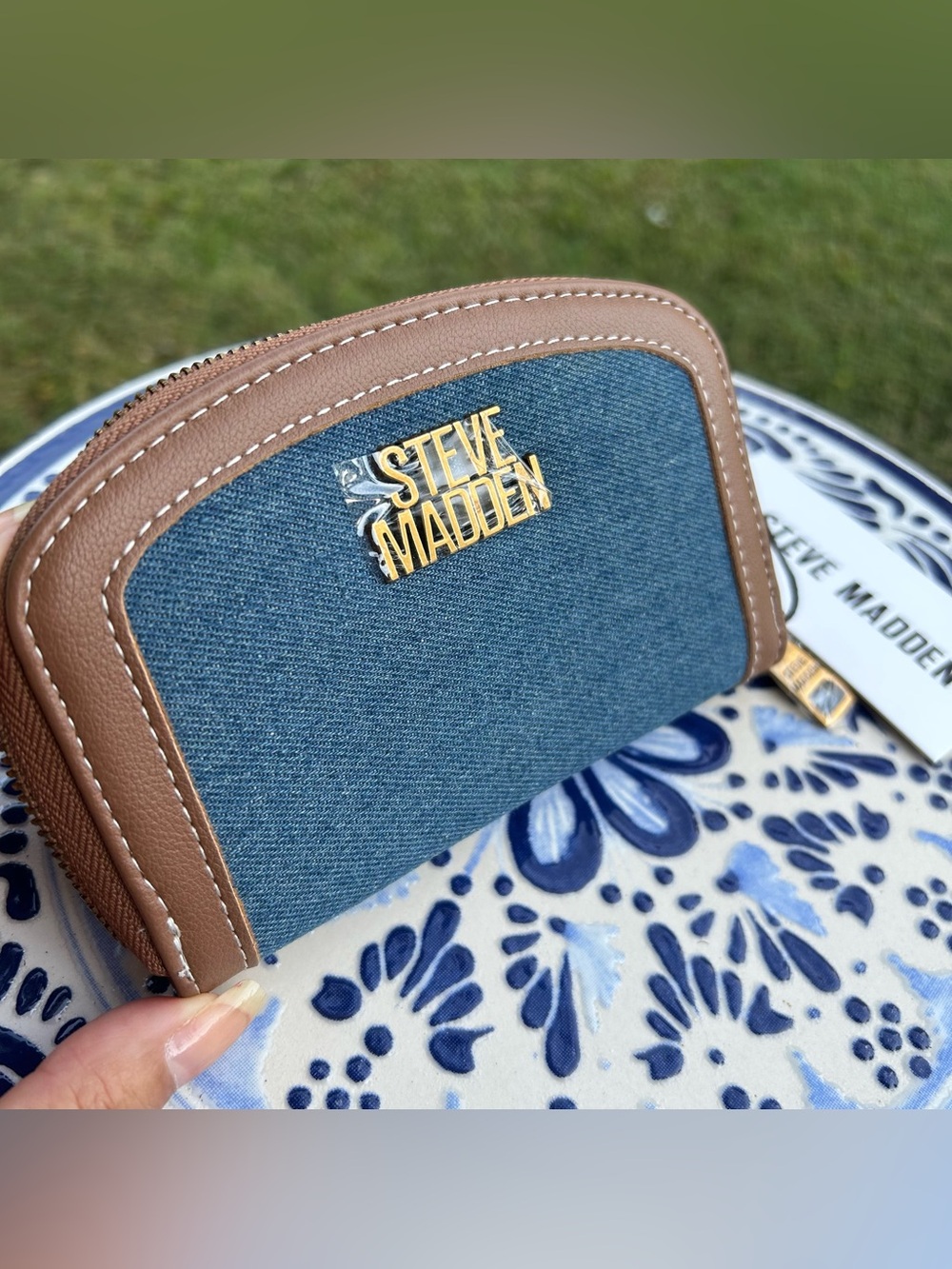 NWT Steve Madden Denim & Brown Zip Around Wallet